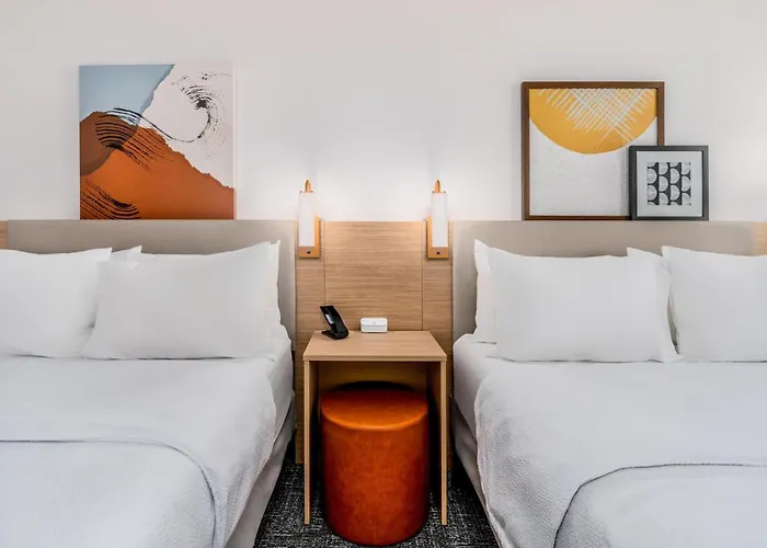 Spark By Hilton 2* Sheridan