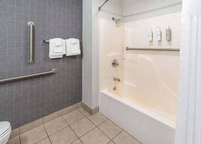Spark By Hilton 2* Sheridan